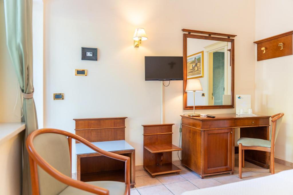 Hotel Santa Lucia 22