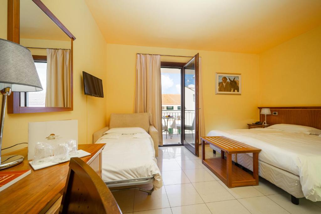 Hotel Santa Lucia 25