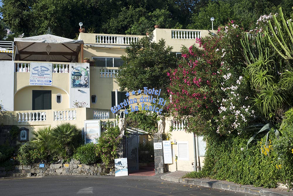 Hotel Giardino delle Ninfe e la Fenice