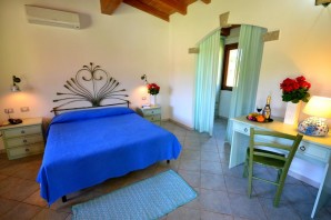 Limone Beach Village 16