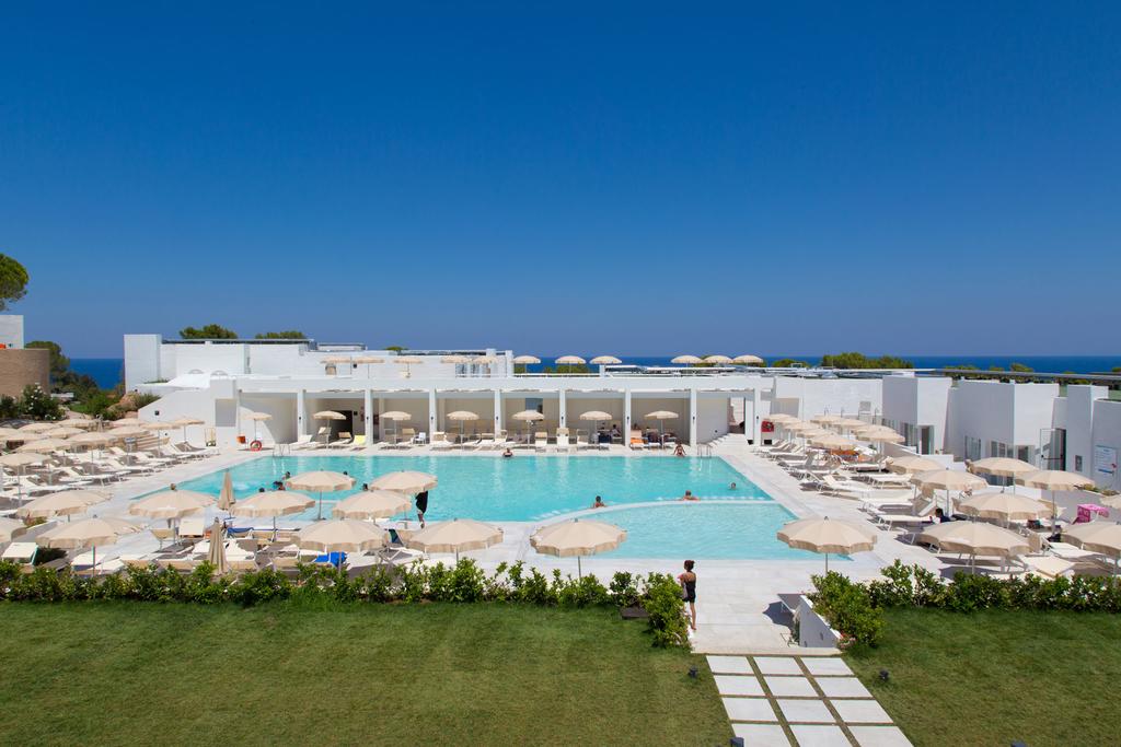 Mangia's Pollina Resort 15