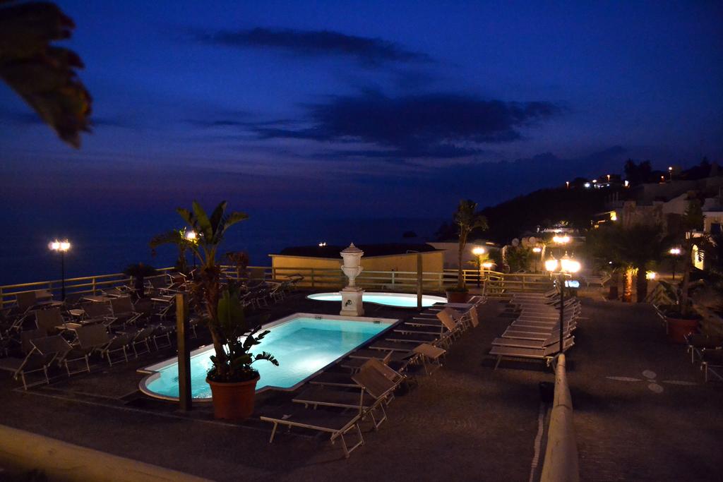Hotel Baia delle Sirene 1