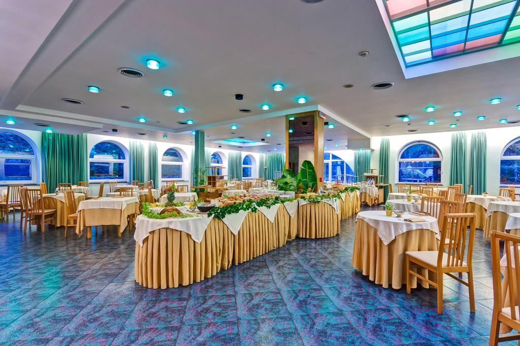 Hotel Regina Palace 8