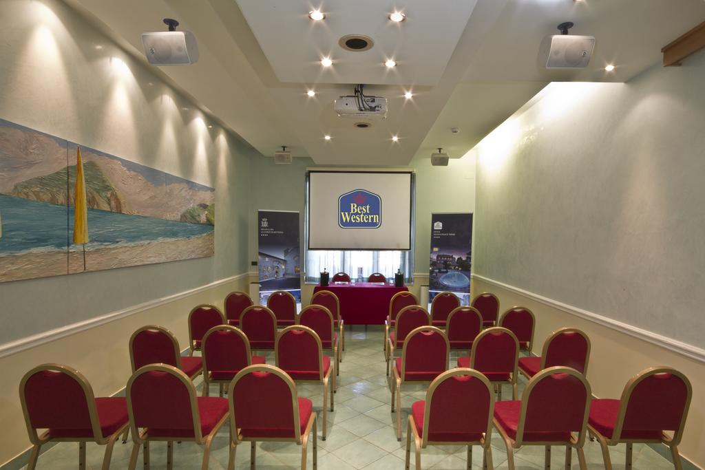 Hotel Regina Palace 13