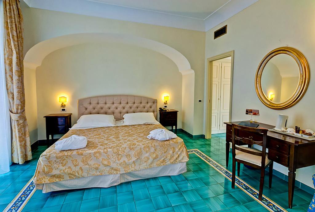 Hotel Regina Palace 16