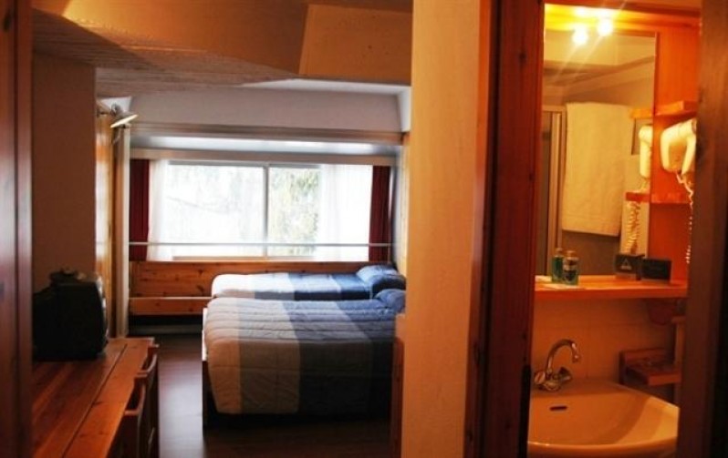 Happy Holidays Marilleva 1400 3