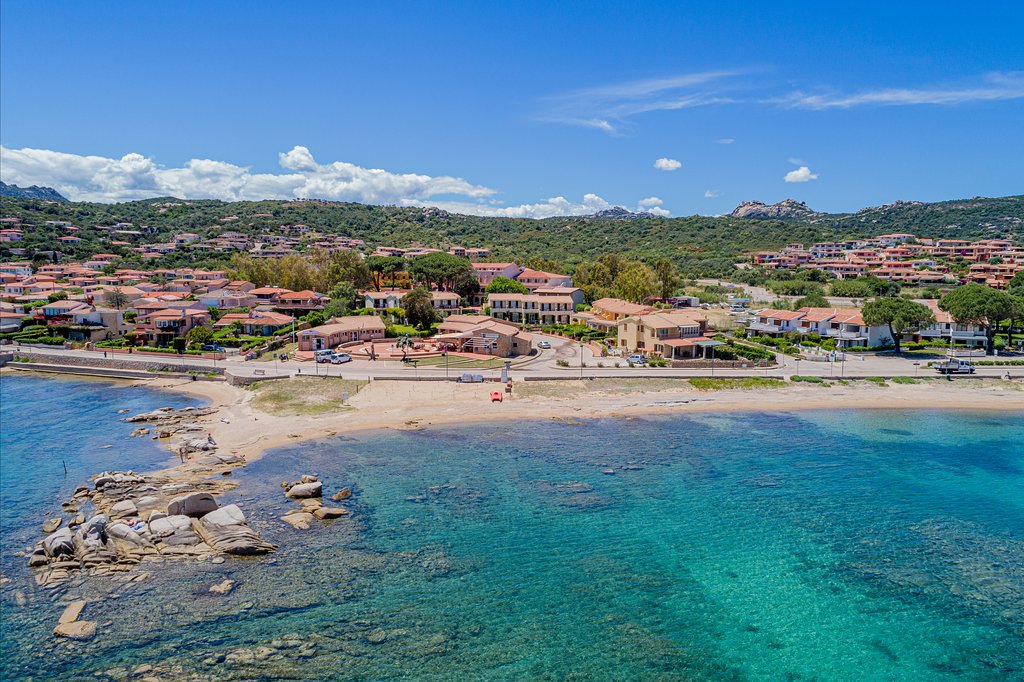 blu-hotel-laconia-village (10)