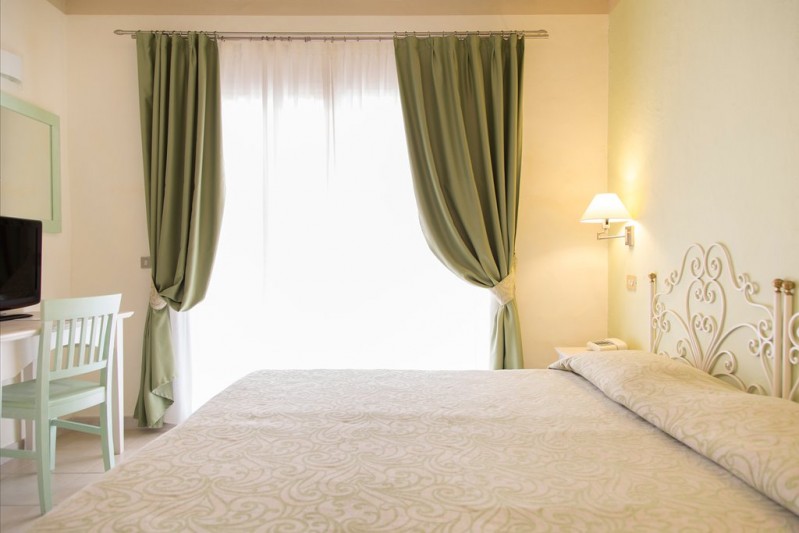 Blu Hotel Laconia Village 23