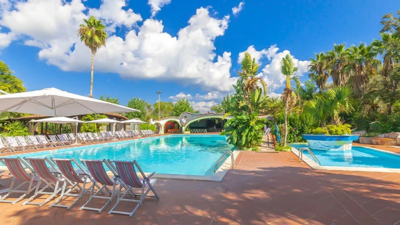 Sayonara Villaggio Club 4